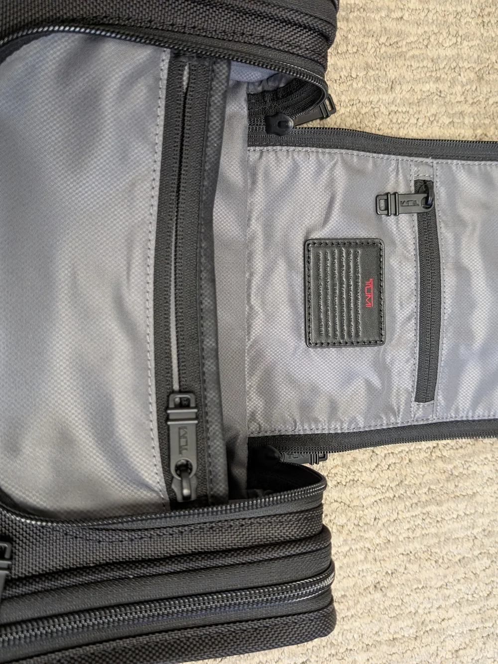 TUMI Black Men's Travel Toiletry Bag